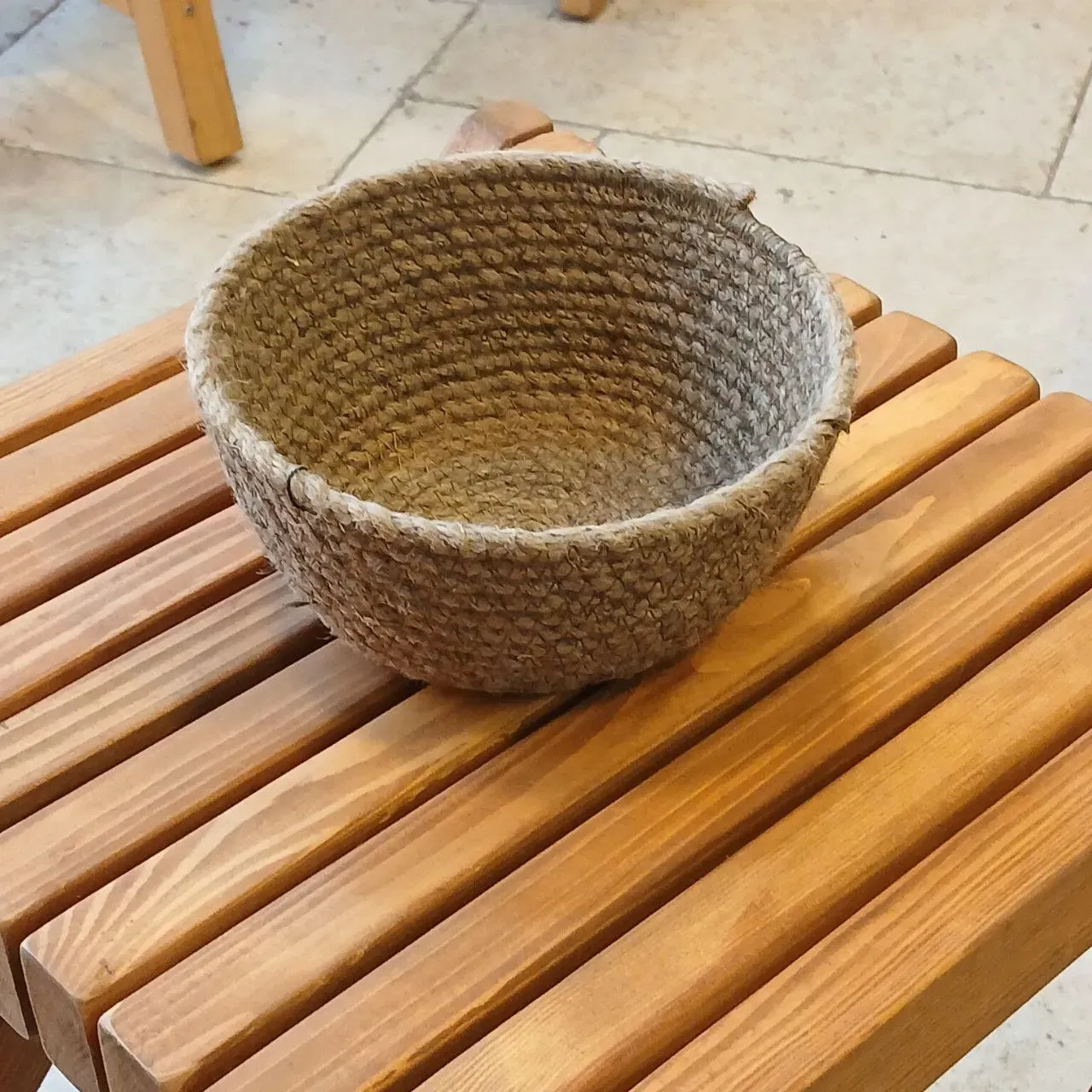 Handcrafted Stitched Jute Pouch – Natural Fiber Storage Bowl (19×10 cm)