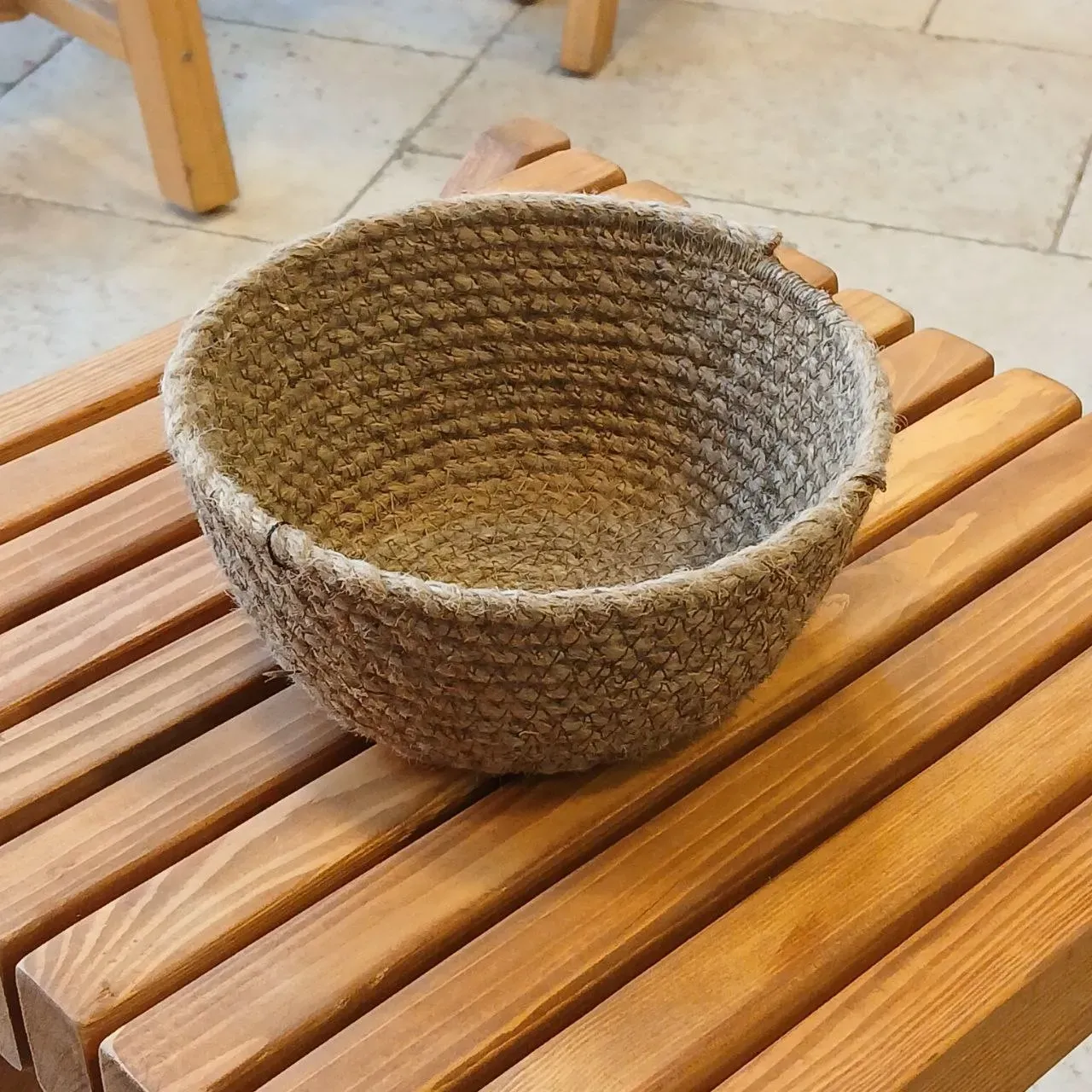Handcrafted Stitched Jute Pouch – Natural Fiber Eco Storage Bag (20×11 cm)